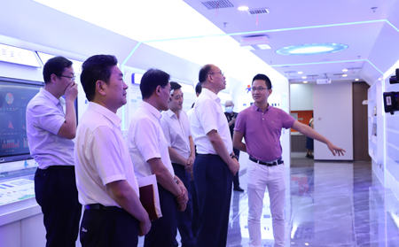 濟(jì)南市政協(xié)黨組副書記、副主席王京文一行蒞臨有人物聯(lián)網(wǎng)走訪調(diào)研