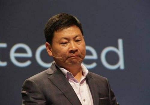 華為“塔山計(jì)劃”刷屏！自己建廠造芯？行業(yè)人士坦言，這比登天還難